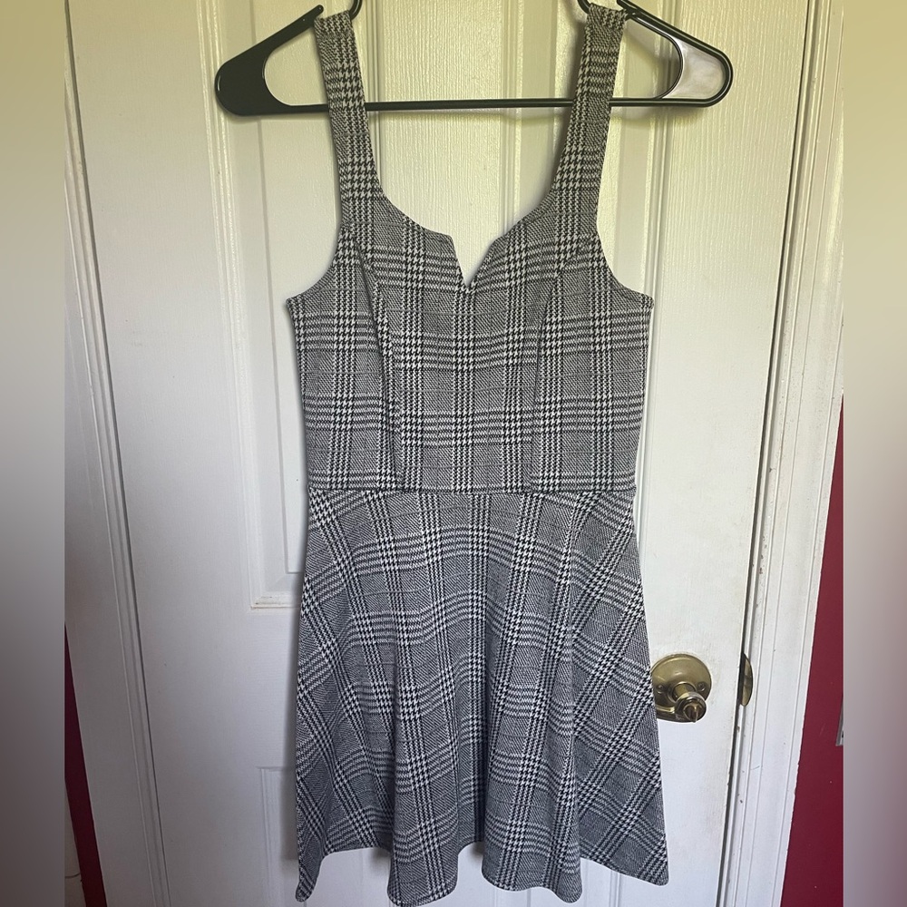Aeropostale Gray Sweetheart Neck Fit and Flare Sundress